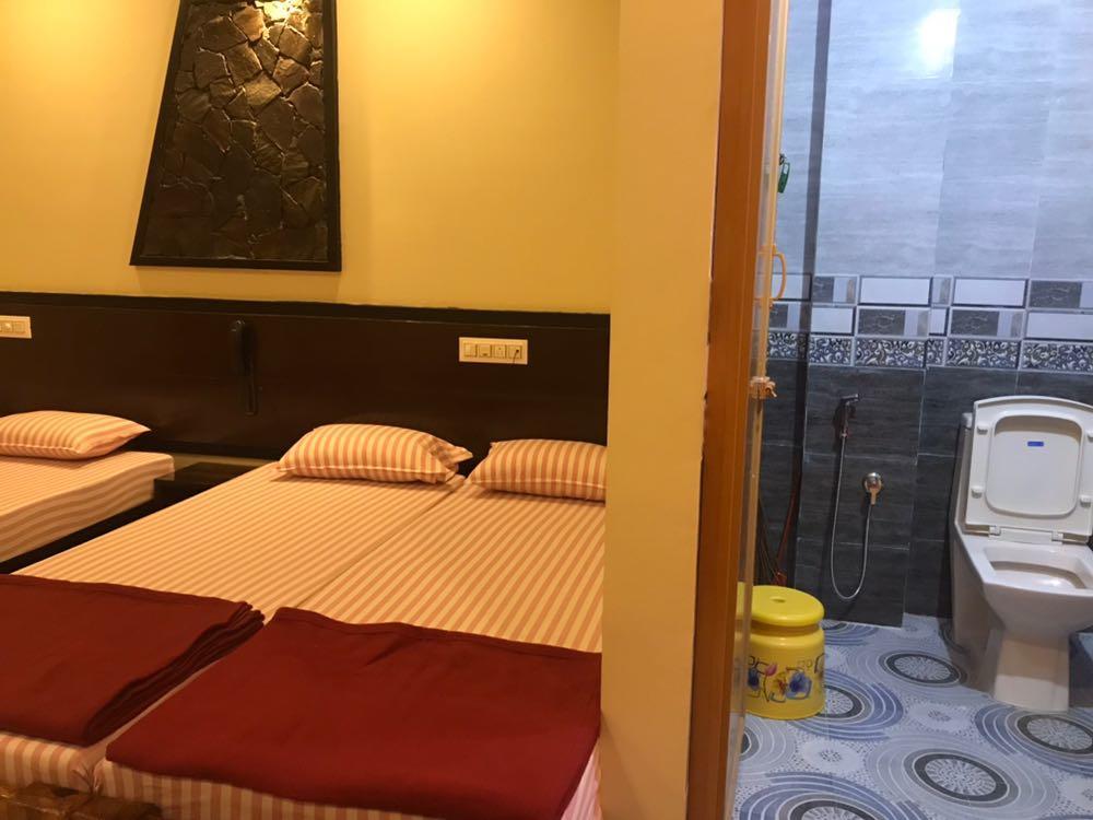 Galaxy Lodge Chikmagalur Bagian luar foto