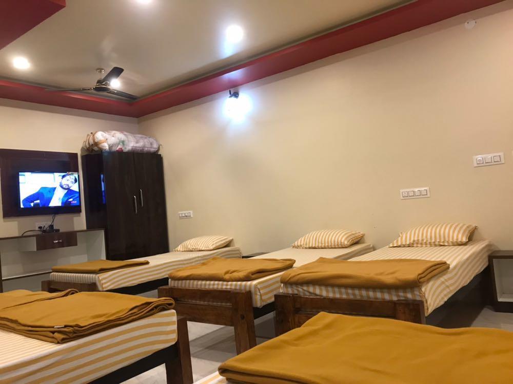 Galaxy Lodge Chikmagalur Bagian luar foto