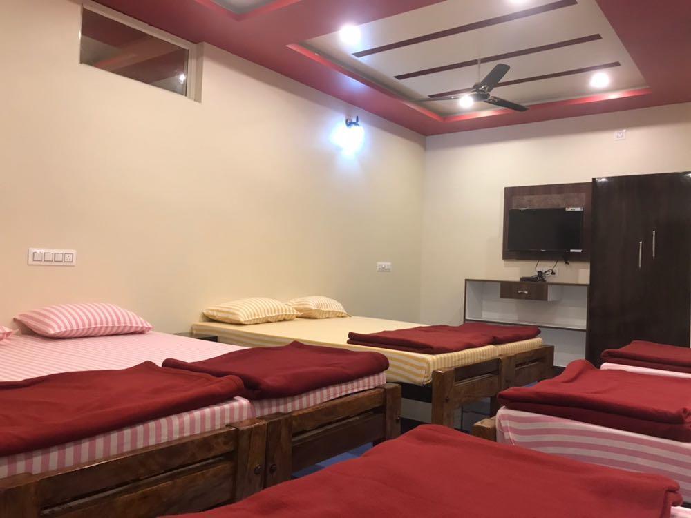 Galaxy Lodge Chikmagalur Bagian luar foto