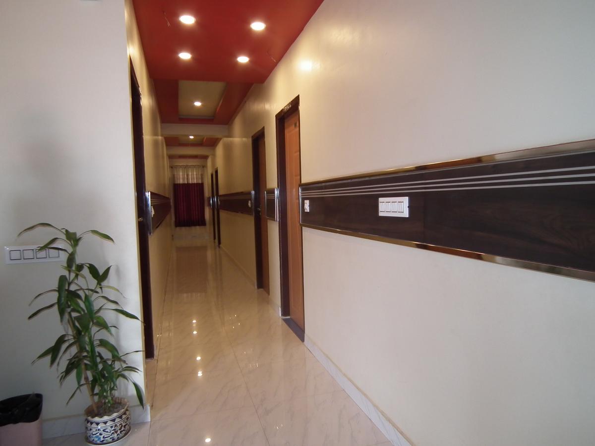 Galaxy Lodge Chikmagalur Bagian luar foto